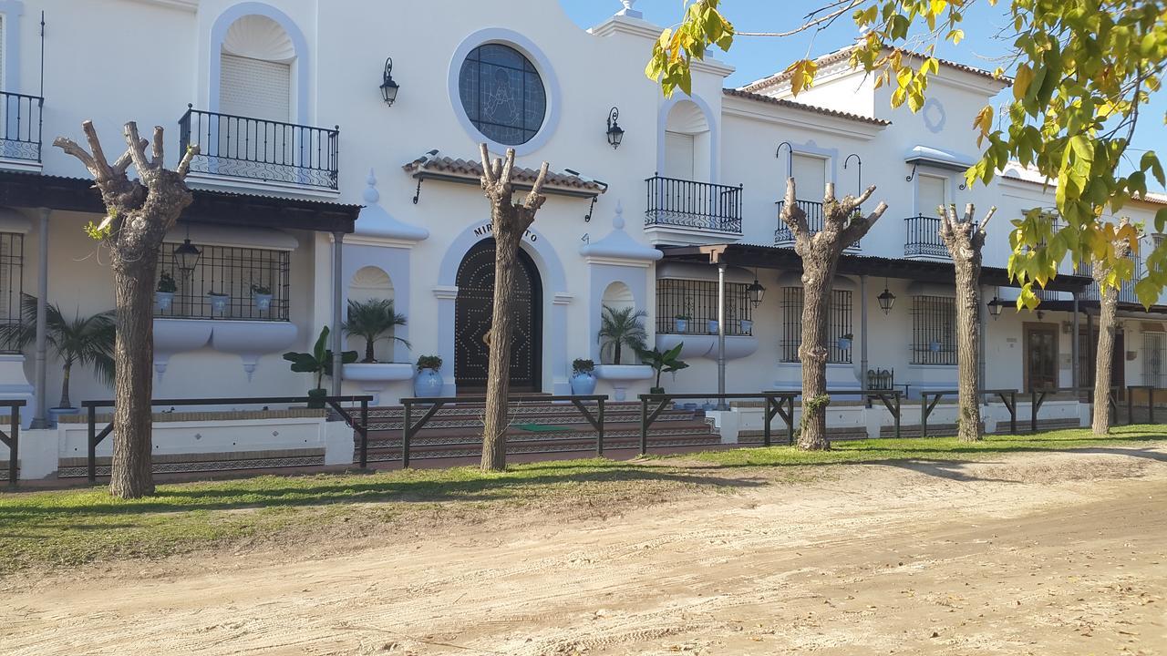 El Rocío Palacio Donana , Rural & Luxury מראה חיצוני תמונה