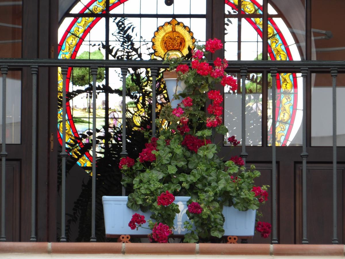 El Rocío Palacio Donana , Rural & Luxury מראה חיצוני תמונה